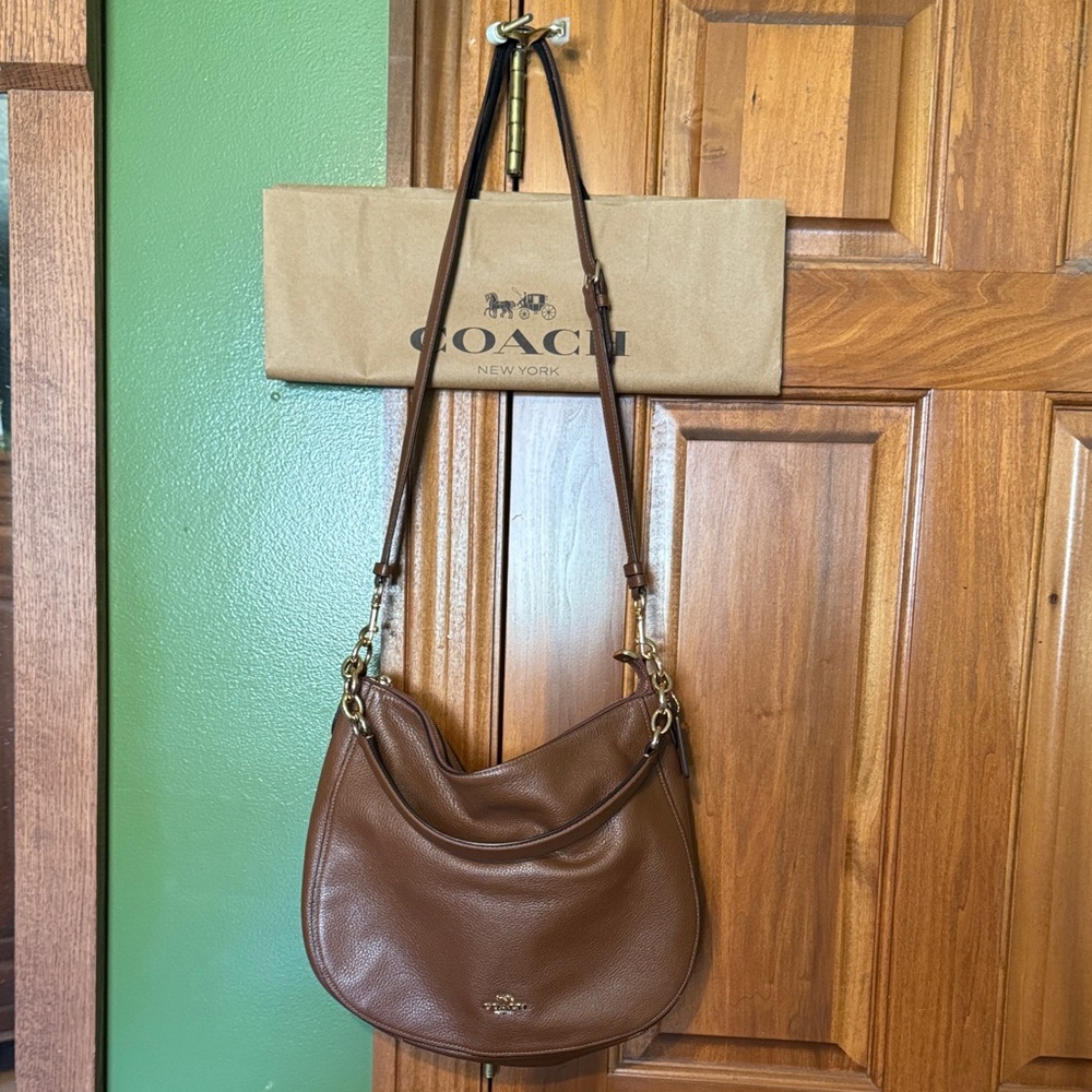 Coach Tan Leather Shoulder Bag